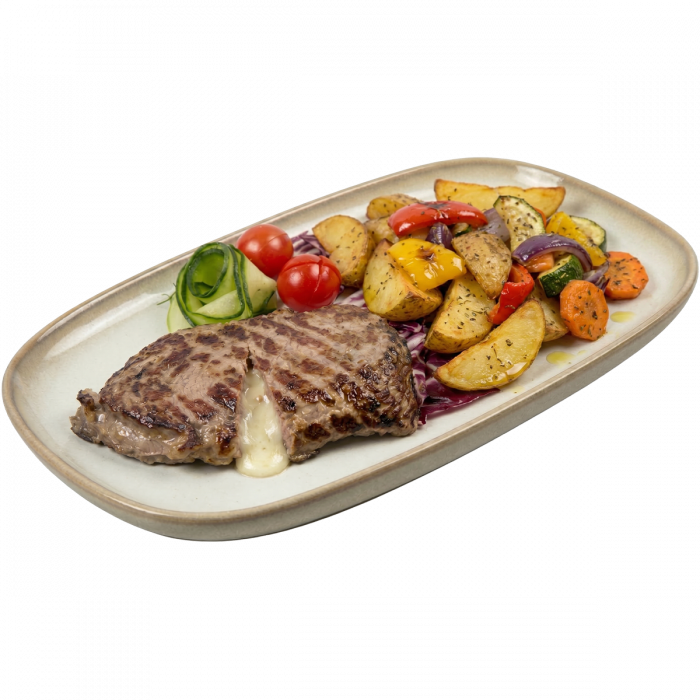 Punjeni-ramsteak_peceni-krumpir-s-povrcem_restoran-Cassandra